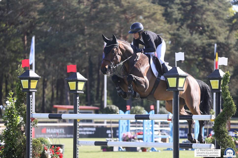 image CSIYH1* - PRIX STEPHEX HORSETRUCKS JANIKA SPRUNGER ÉCRIT LA MUSIC DANS LA FINALE DES 8 ANS